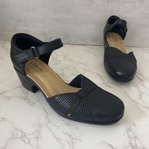 Clarks Mary Jane Sz 6.5 Black Mid Heel Closed Toe Comfort Leather Office Work